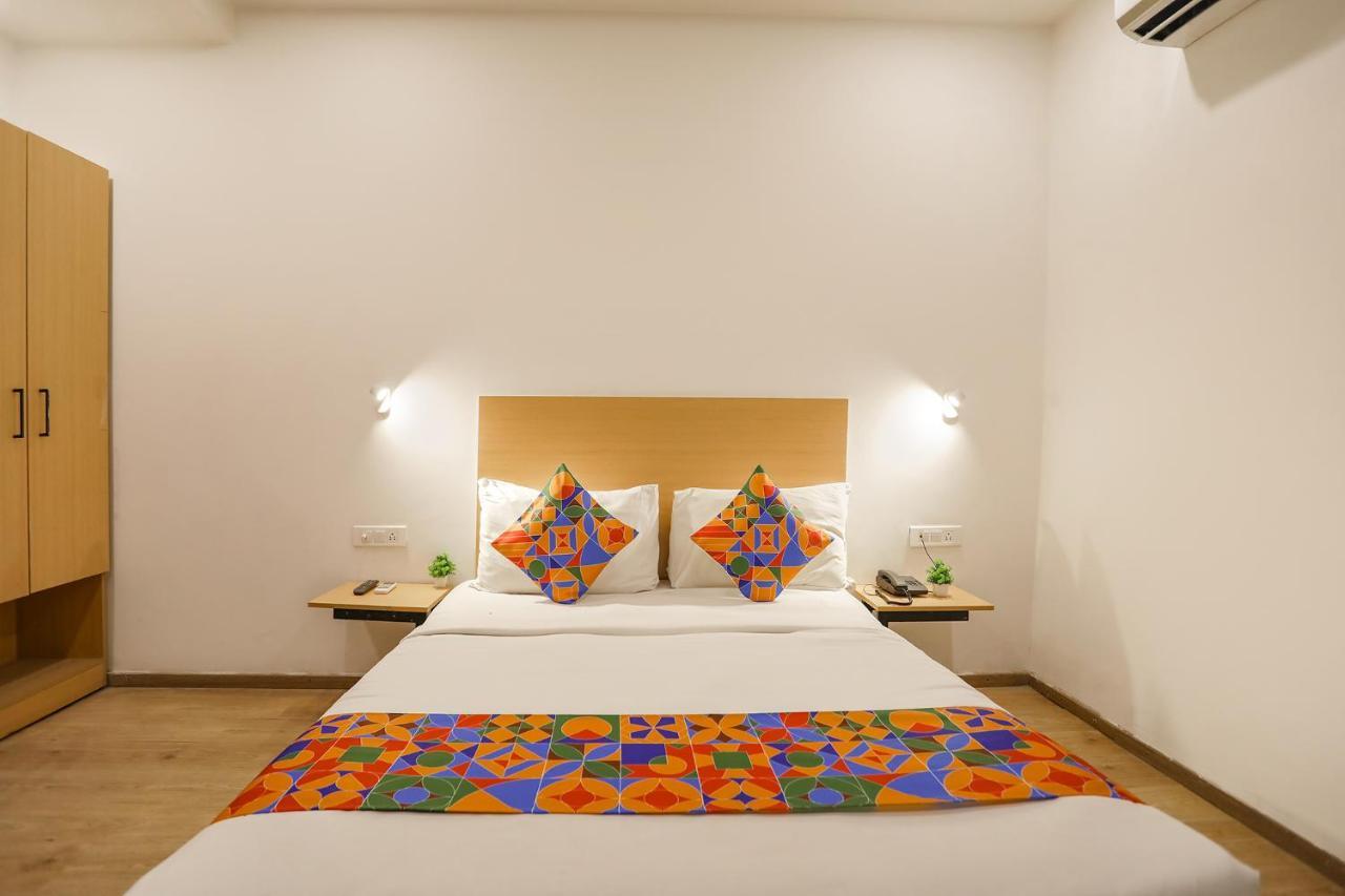 Fabhotel Golden World Ghaziabad Exterior photo
